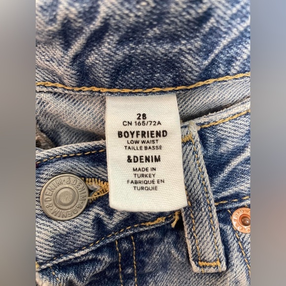 H&M & denim jeans low waist distressed, boyfriend, jeans size 28 - Picture 9 of 11
